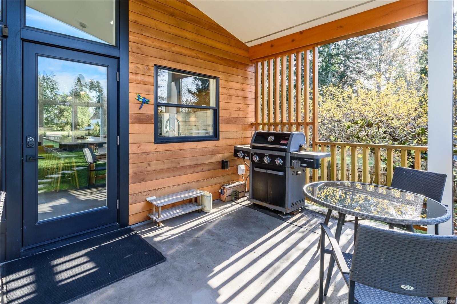 4137 Gartley Point Rd, Royston, BC