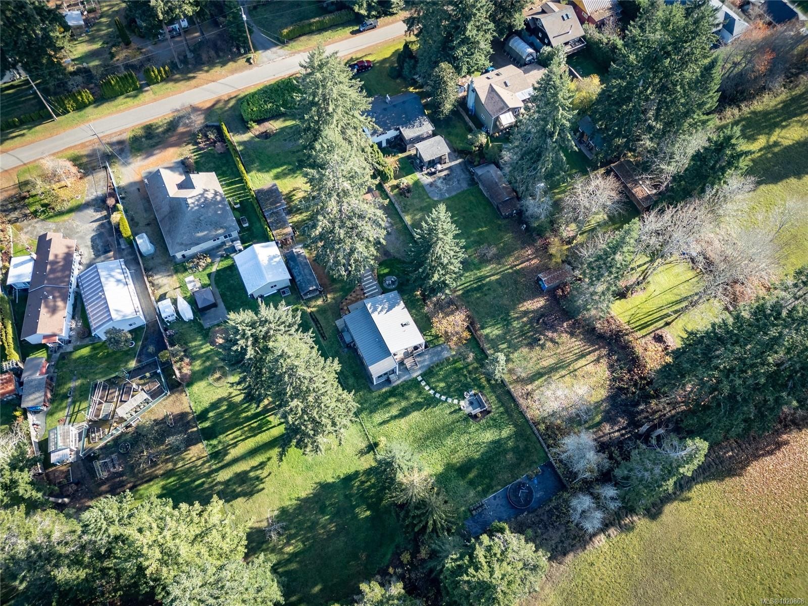 4137 Gartley Point Rd, Royston, BC