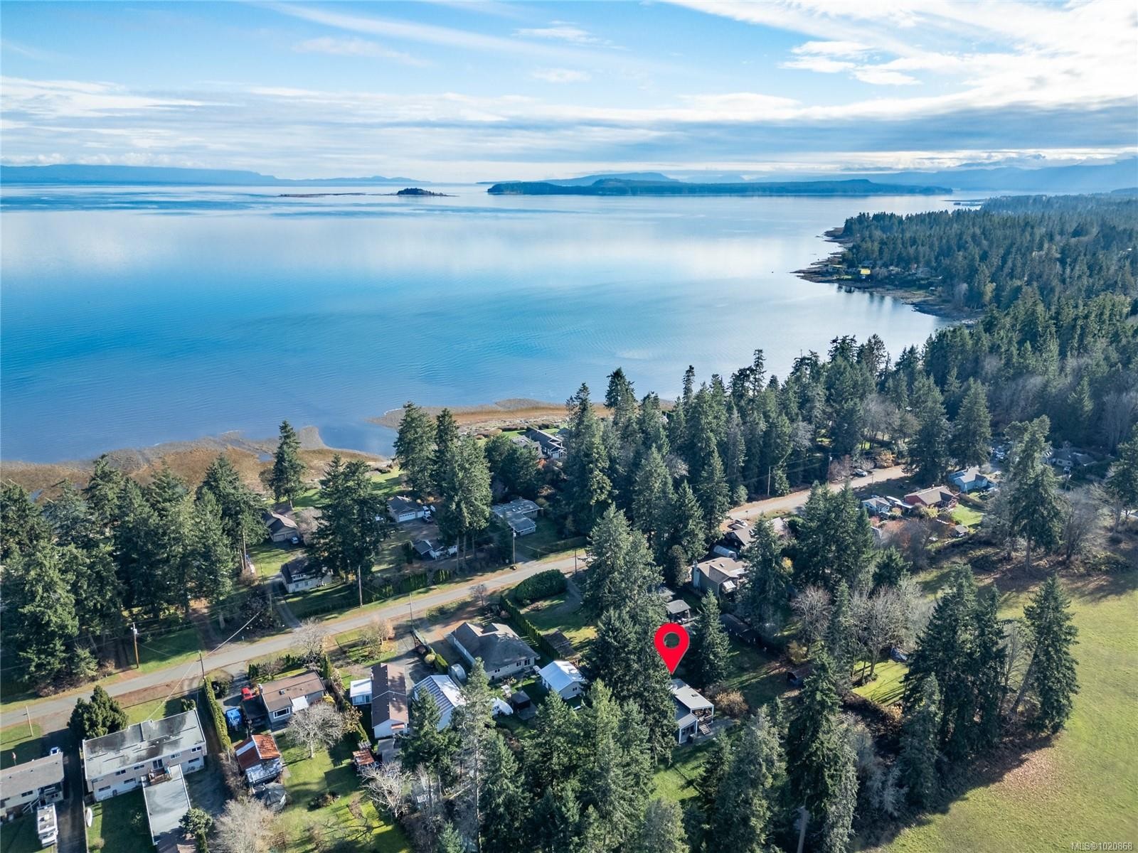 4137 Gartley Point Rd, Royston, BC