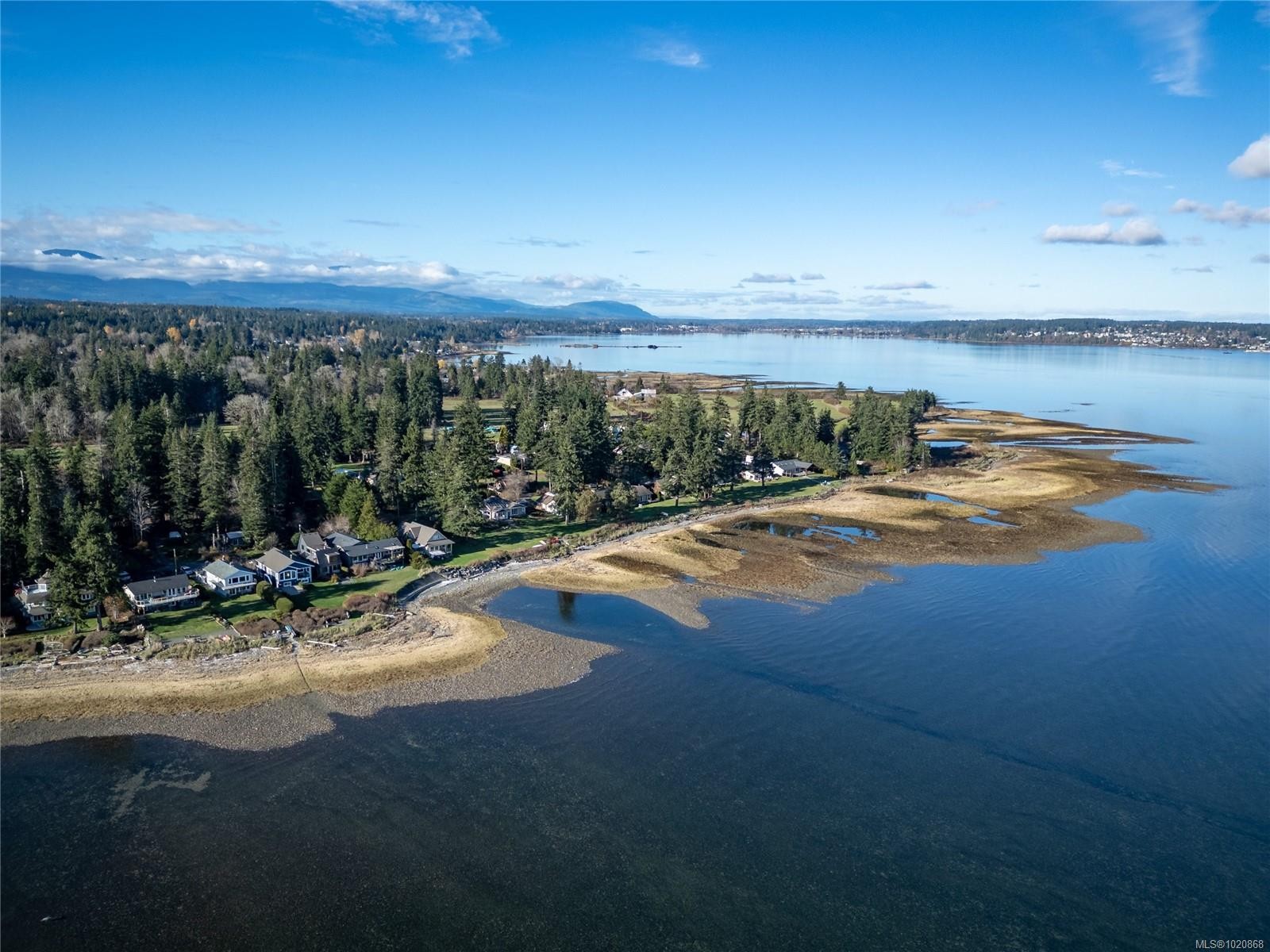 4137 Gartley Point Rd, Royston, BC