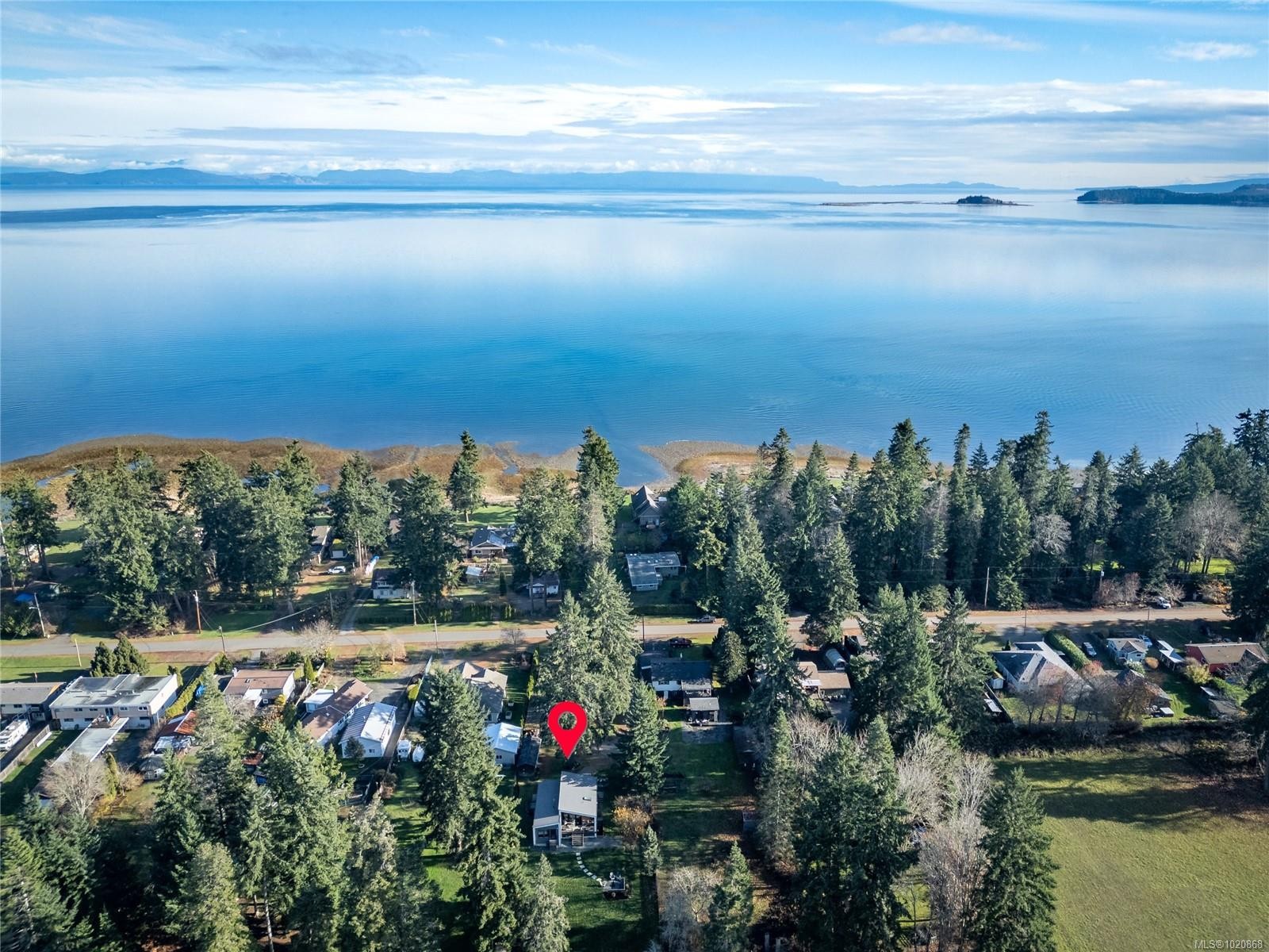 4137 Gartley Point Rd, Royston, BC