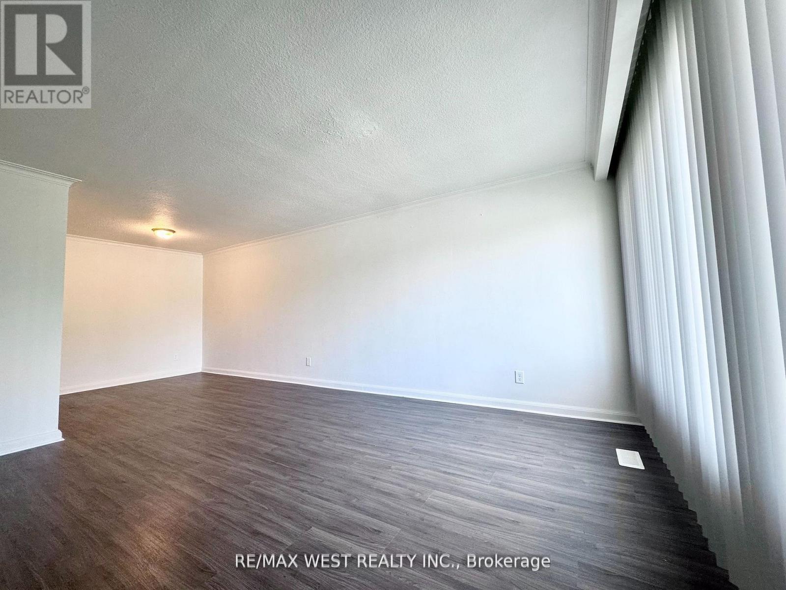25 Bimini Crescent, Toronto, ON - Indoor Photo Showing Other Room