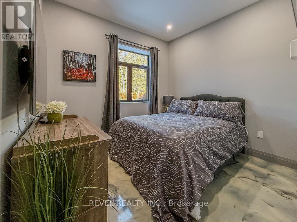 Lot 11 Keefer Lake Road, Timiskaming (Tim - Outside - Rural), ON - Indoor Photo Showing Bedroom