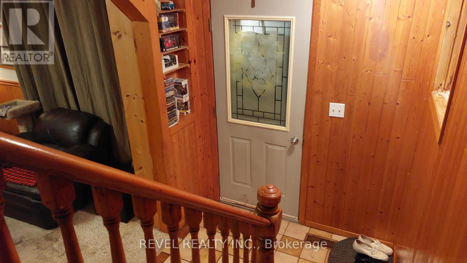 520 Alder Street E, Haldimand, ON - Indoor Photo Showing Other Room
