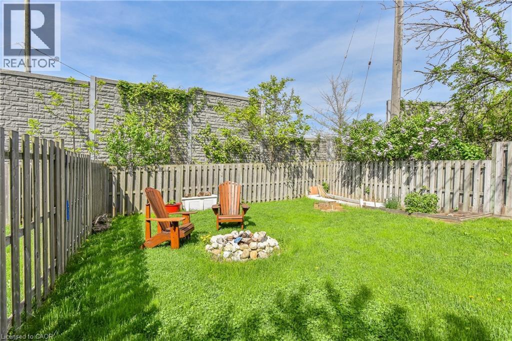 373 Hillcrest Road Unit# A, Cambridge, ON - Outdoor