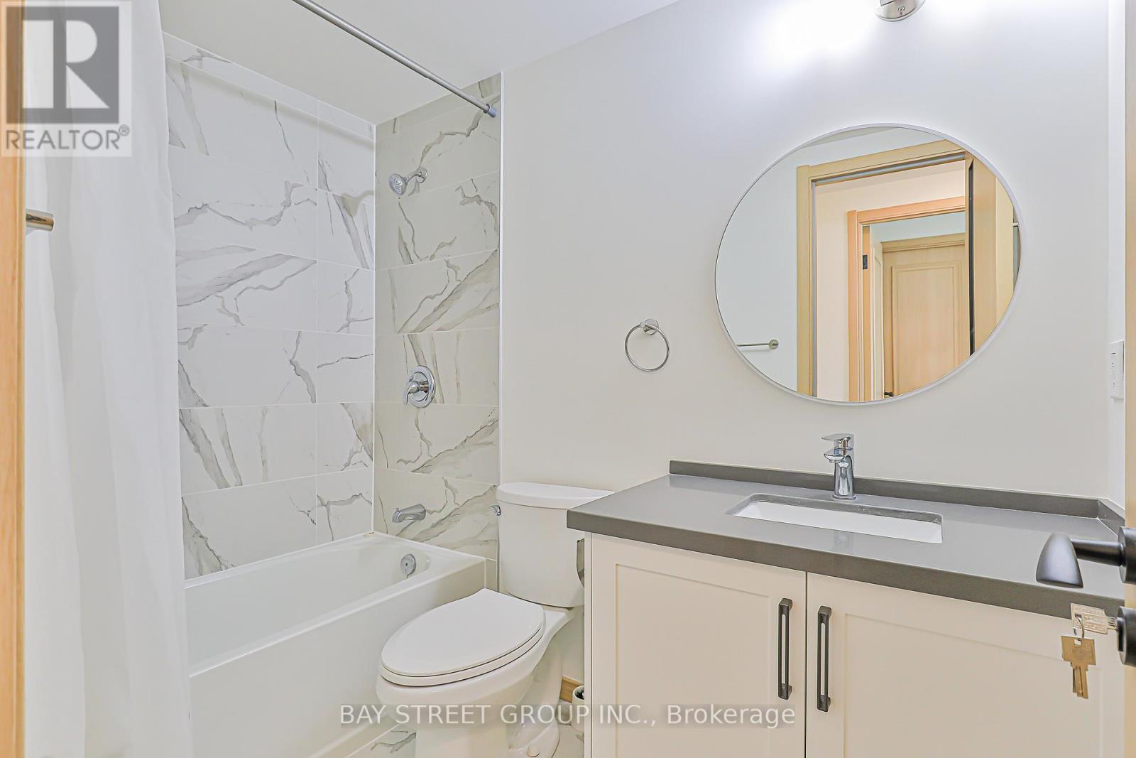 A311 - 3453 Victoria Park Avenue, Toronto, ON - Indoor Photo Showing Bathroom