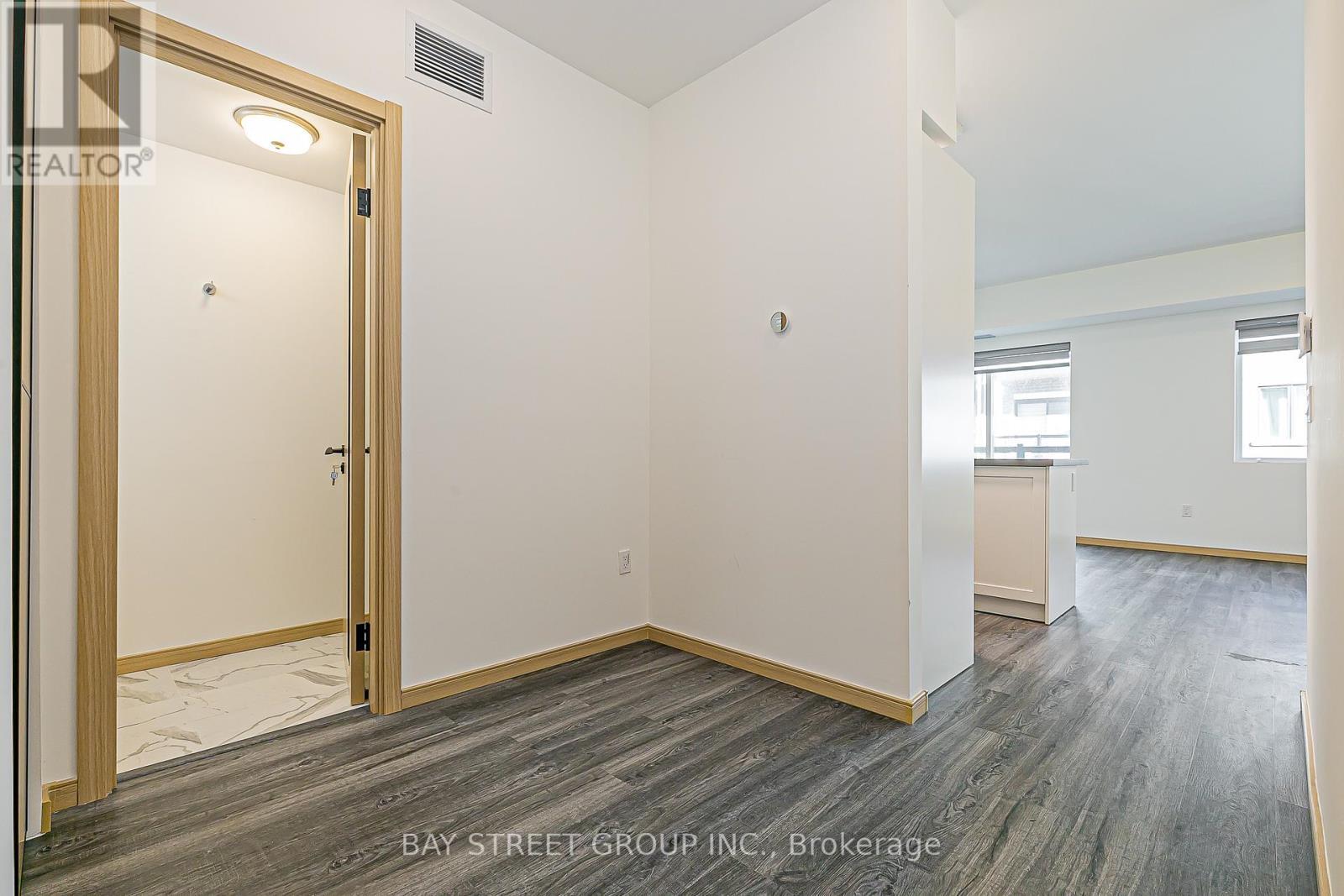 A311 - 3453 Victoria Park Avenue, Toronto, ON - Indoor Photo Showing Other Room