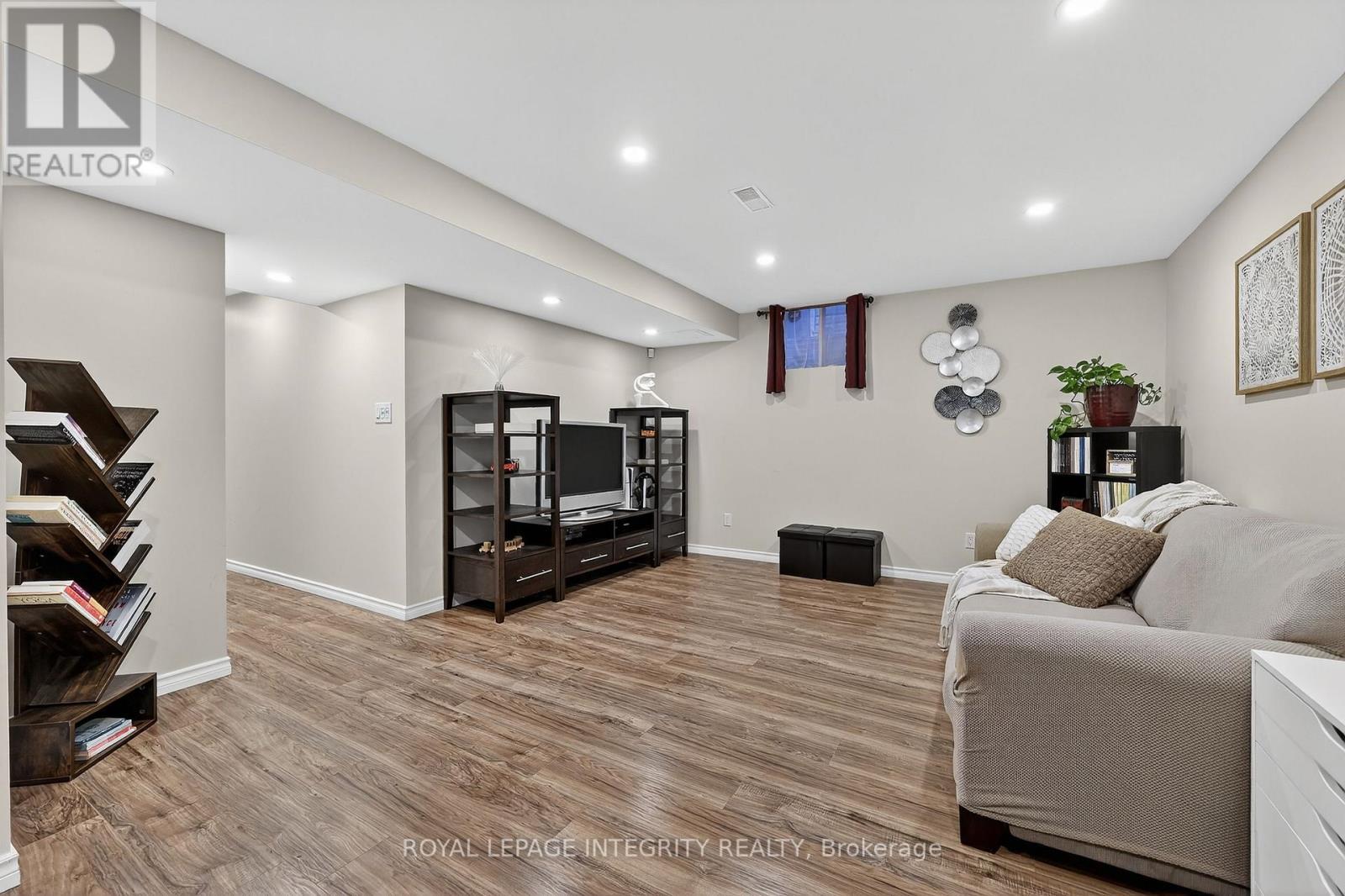 317 River Landing Avenue, Ottawa, ON - Indoor