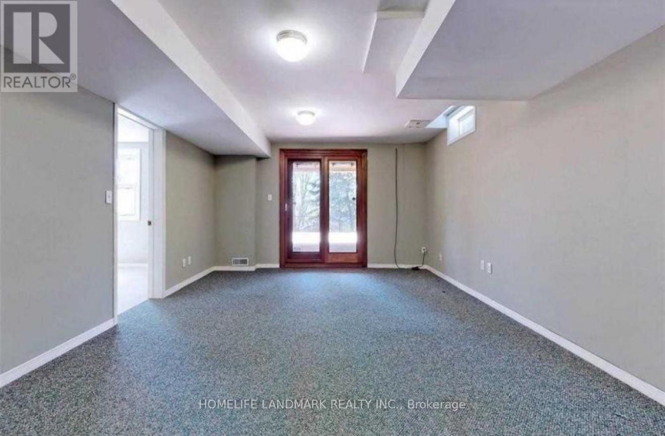 2198 Arbourview Drive, Oakville, ON - Indoor Photo Showing Other Room