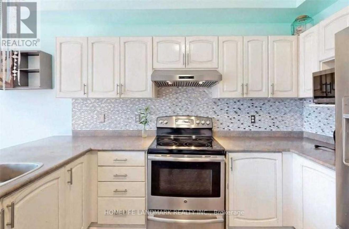 2198 Arbourview Drive, Oakville, ON - Indoor Photo Showing Kitchen