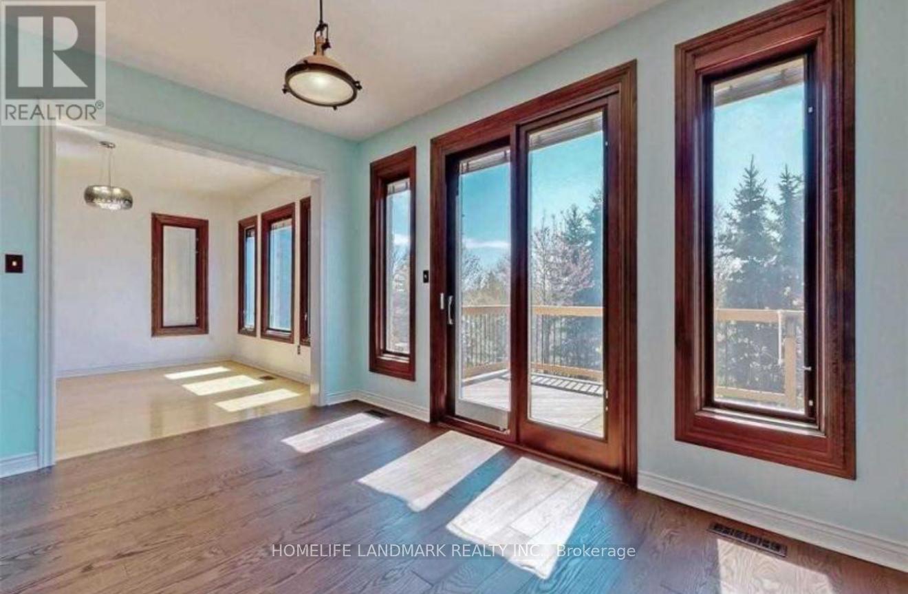 2198 Arbourview Drive, Oakville, ON - Indoor Photo Showing Other Room