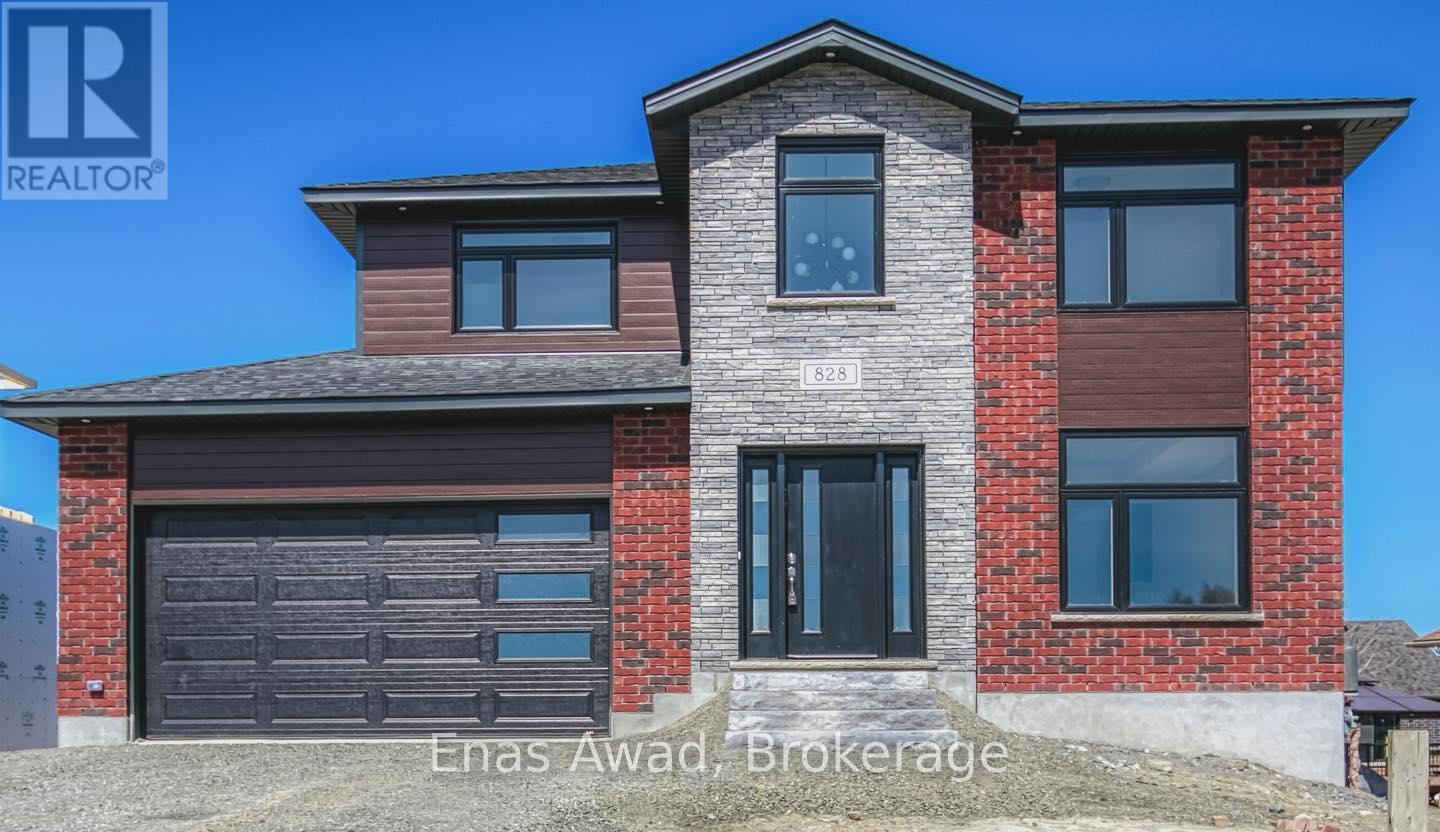 828 Moonrock Avenue, Greater Sudbury (Sudbury), ON - Outdoor With Facade