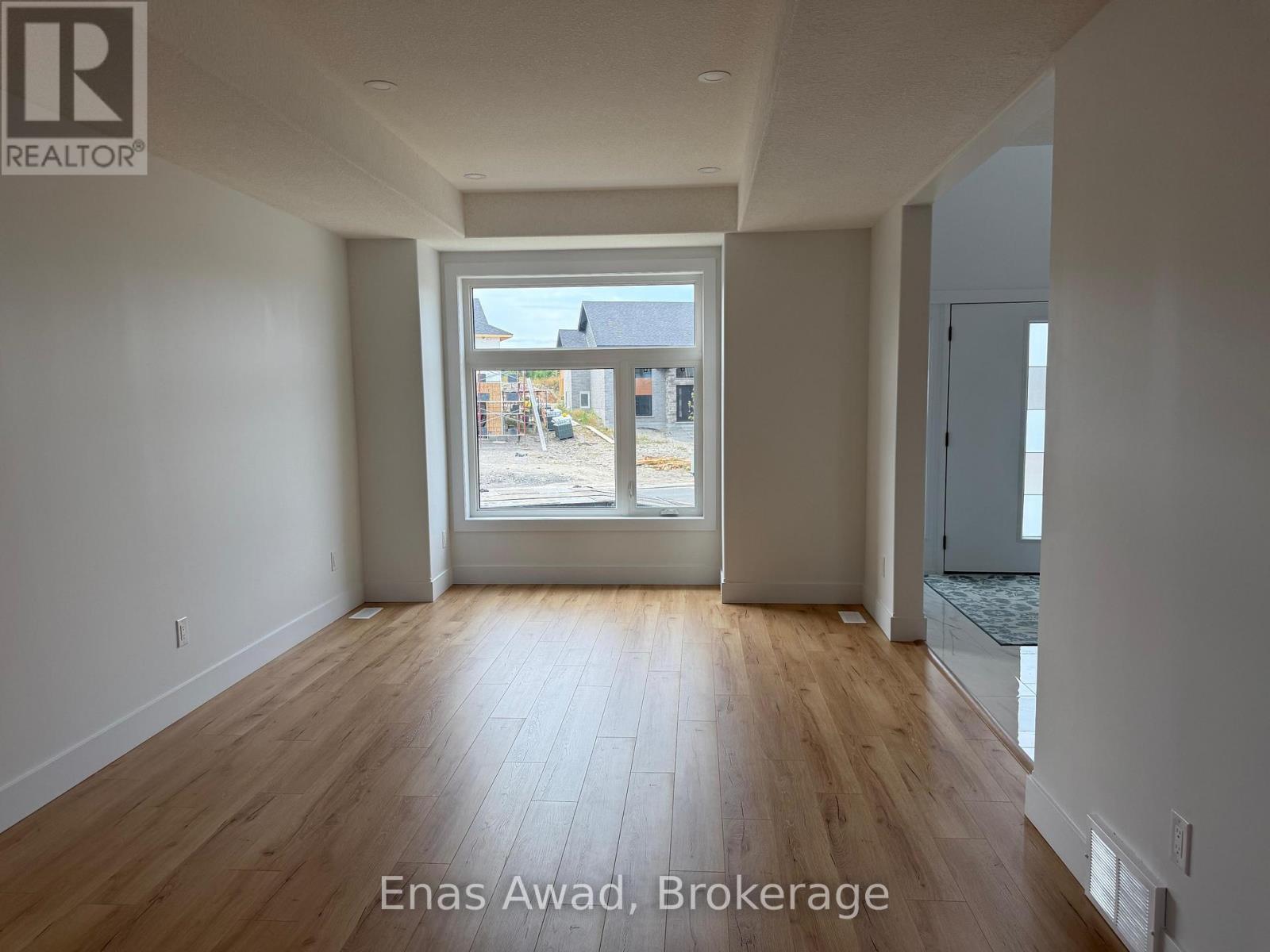 828 Moonrock Avenue, Greater Sudbury (Sudbury), ON - Indoor Photo Showing Other Room