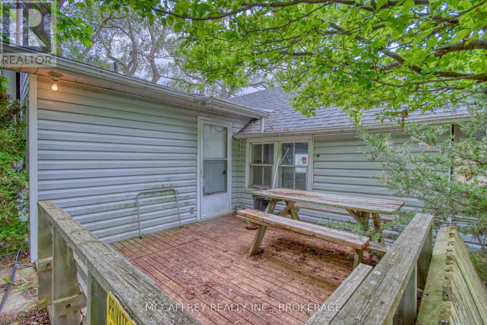 94 Willow Point Lane, Greater Napanee (Greater Napanee), ON - Outdoor With Exterior