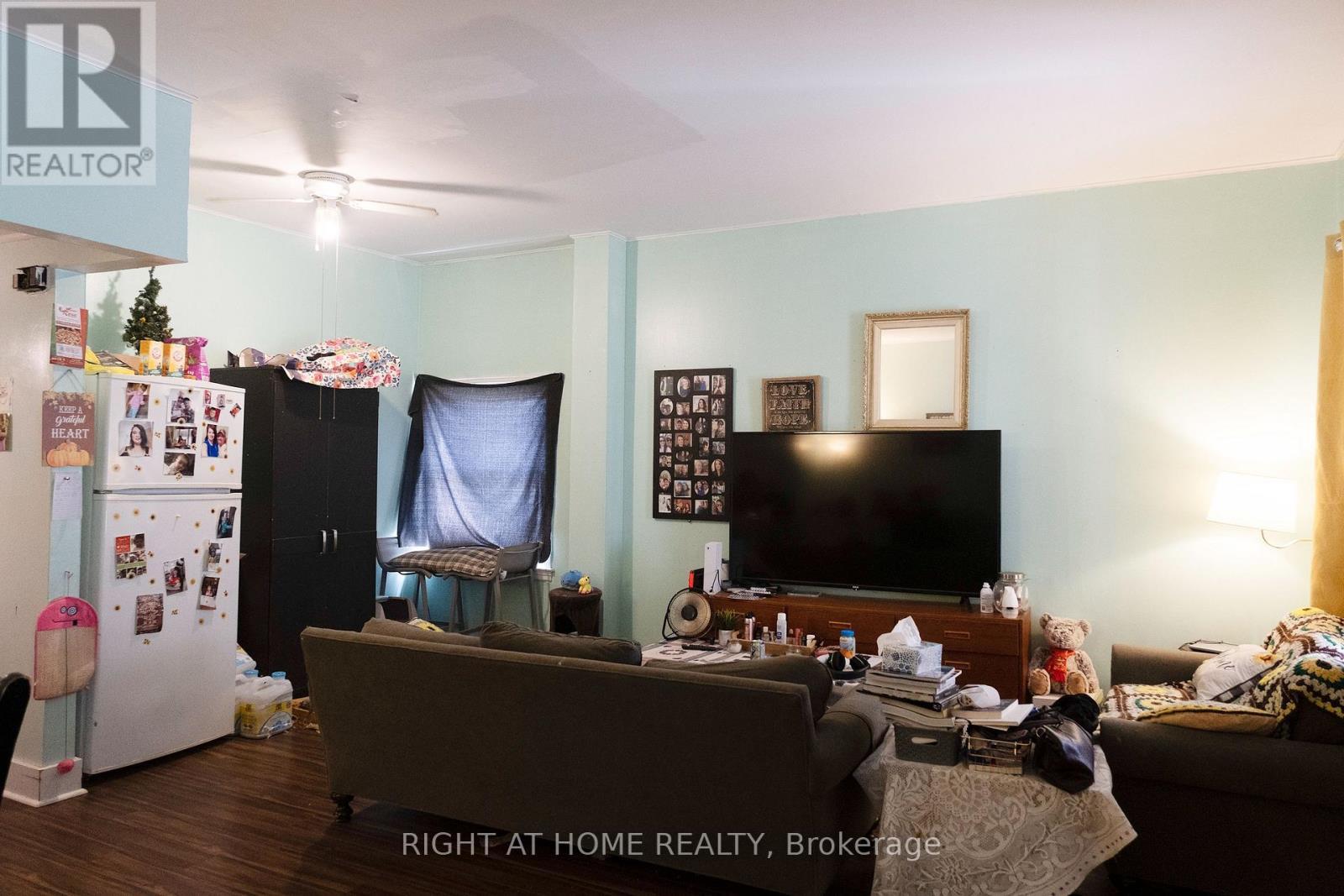 229 Elgin Street W, Arnprior, ON - Indoor