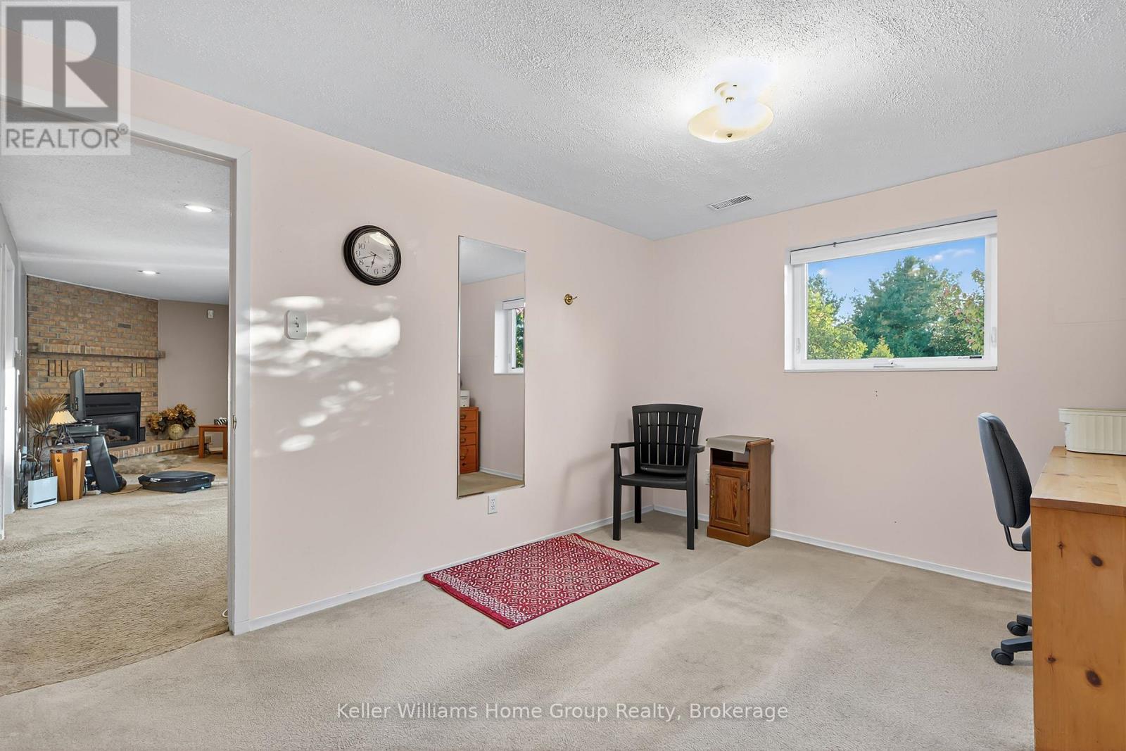 114 Dovercliffe Road, Guelph (Dovercliffe Park/Old University), ON - Indoor