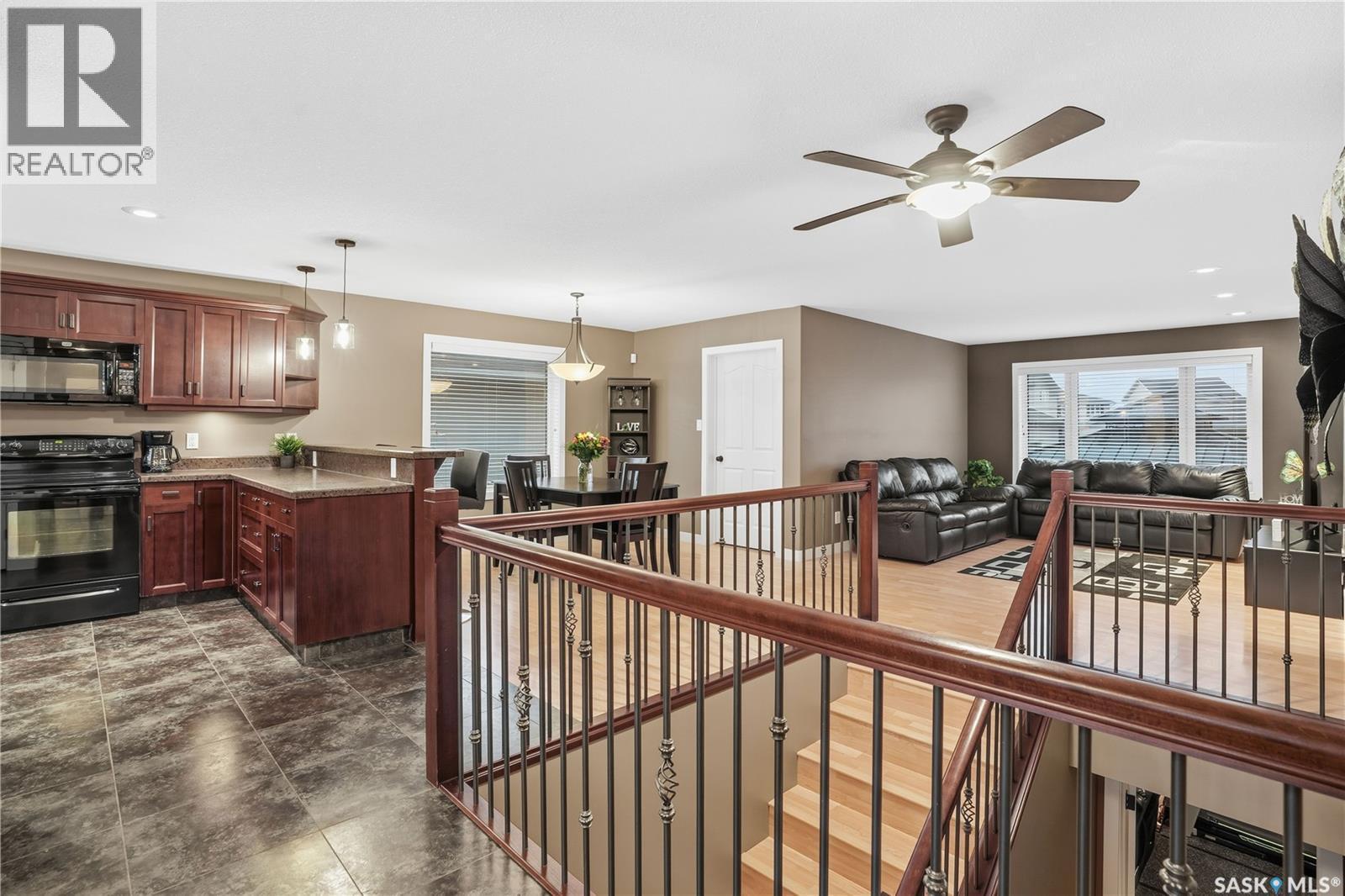 1827 Norman Mackenzie Road, Regina, SK - Indoor