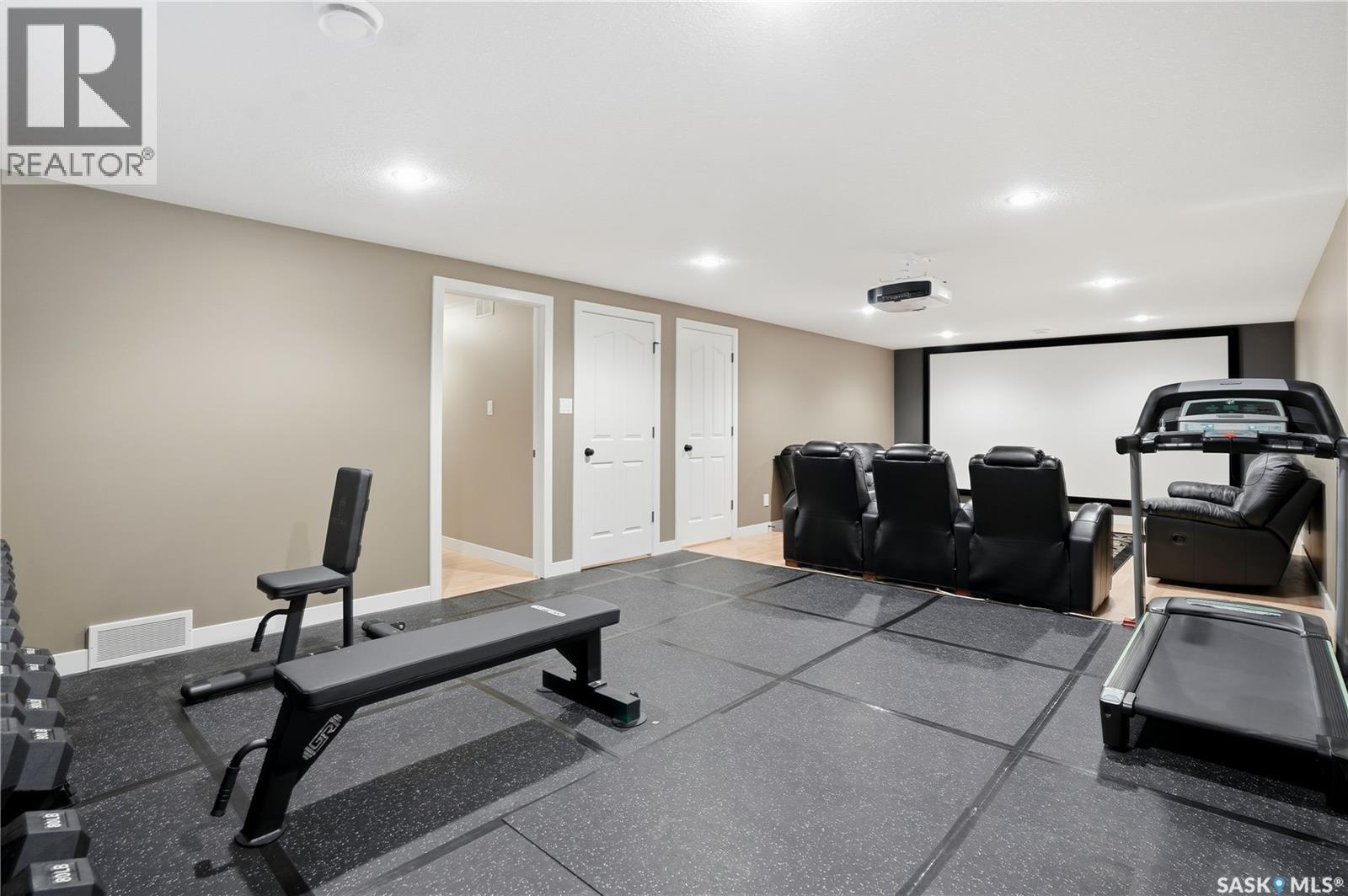 1827 Norman Mackenzie Road, Regina, SK - Indoor Photo Showing Gym Room