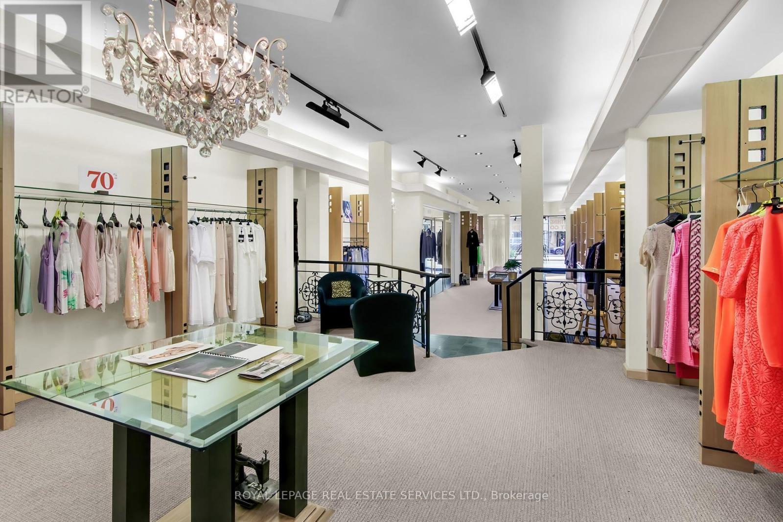 1232 St Clair Avenue W, Toronto, ON