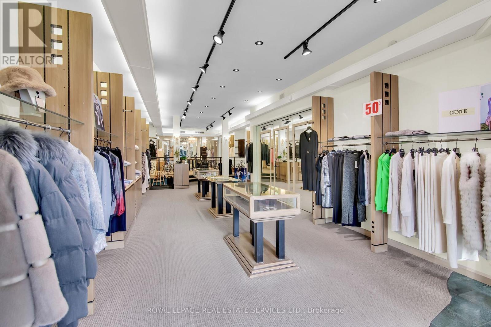 1232 St Clair Avenue W, Toronto, ON