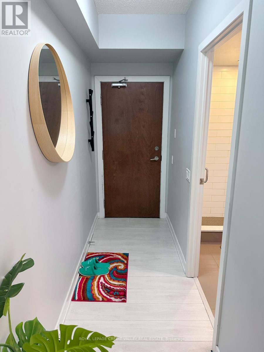 3607 - 2200 Lake Shore Boulevard W, Toronto, ON - Indoor Photo Showing Other Room