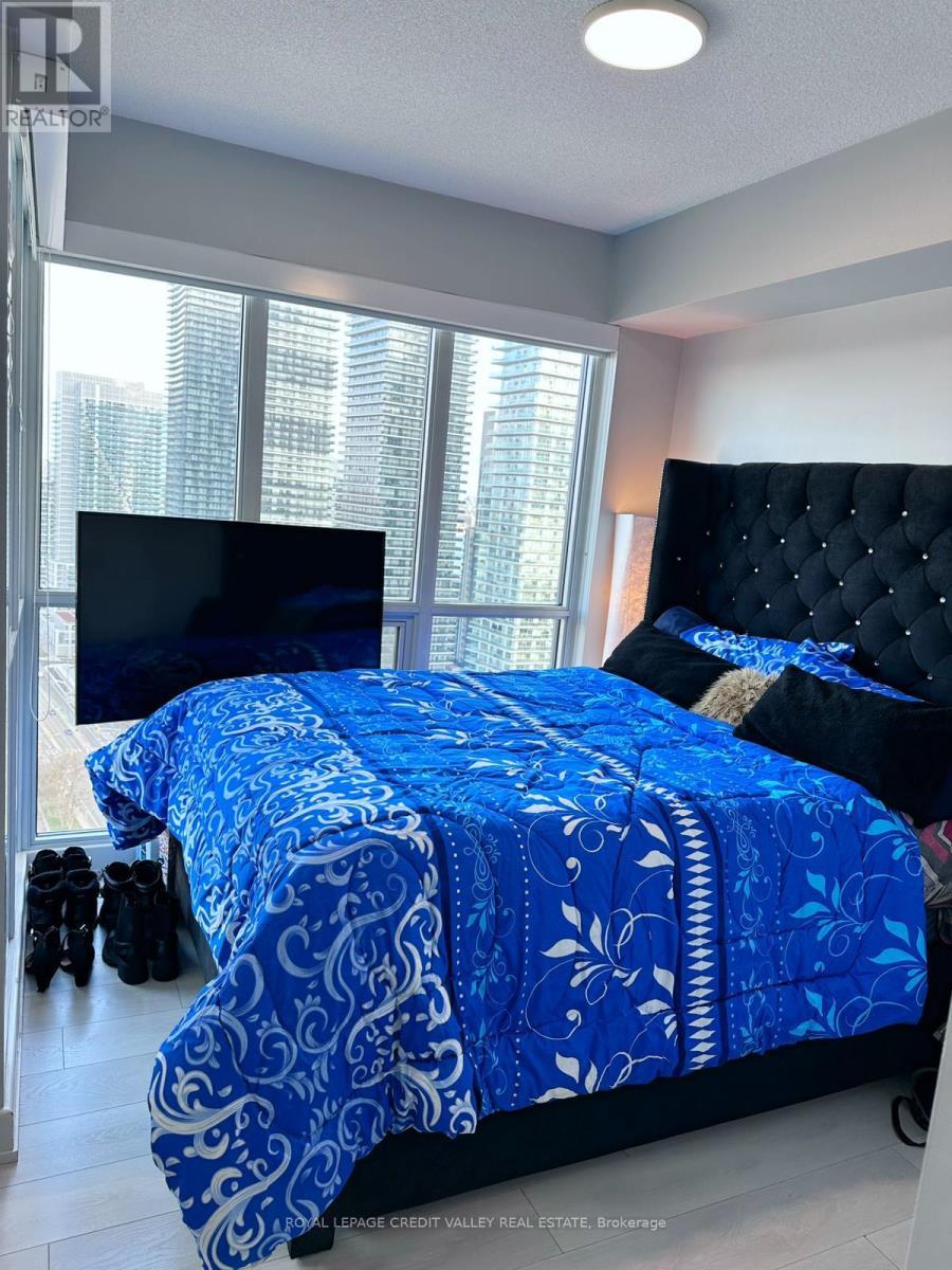 3607 - 2200 Lake Shore Boulevard W, Toronto, ON - Indoor Photo Showing Bedroom