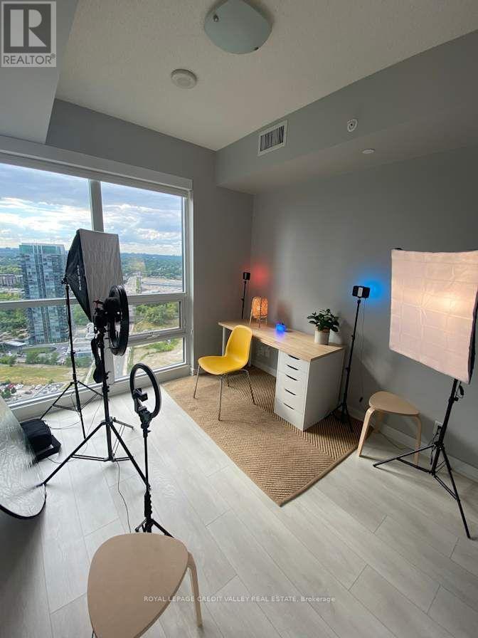 3607 - 2200 Lake Shore Boulevard W, Toronto, ON - Indoor