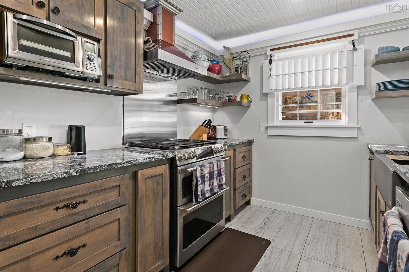 87 Prince Street, Chester, NS