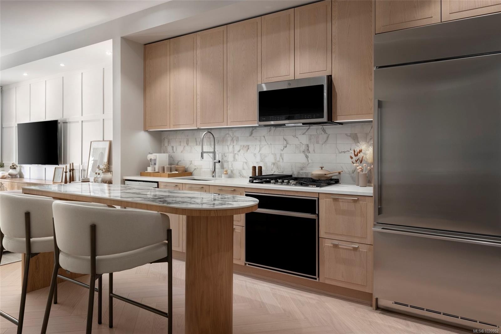 403-427 Lampson St, Esquimalt, BC - Indoor Photo Showing Kitchen