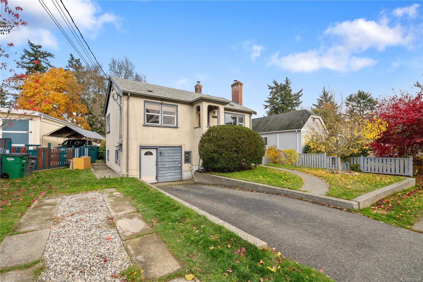 4029 Carey Rd, Saanich, BC