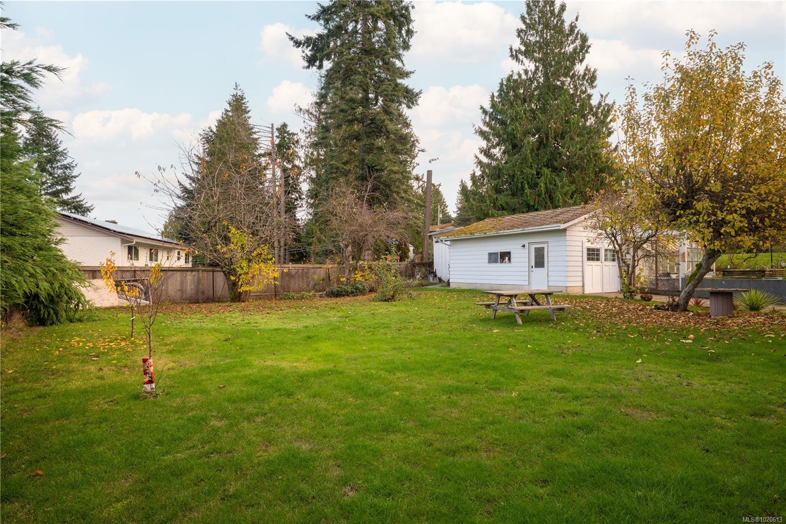 6972 Leland Rd, Lantzville, BC