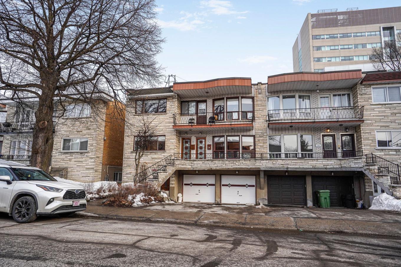 Façade - 3830 - 3832 Rue De La Peltrie, Montréal (Côte-Des-Neiges/Notre-Dame-De-Grâce), QC - Outdoor With Facade