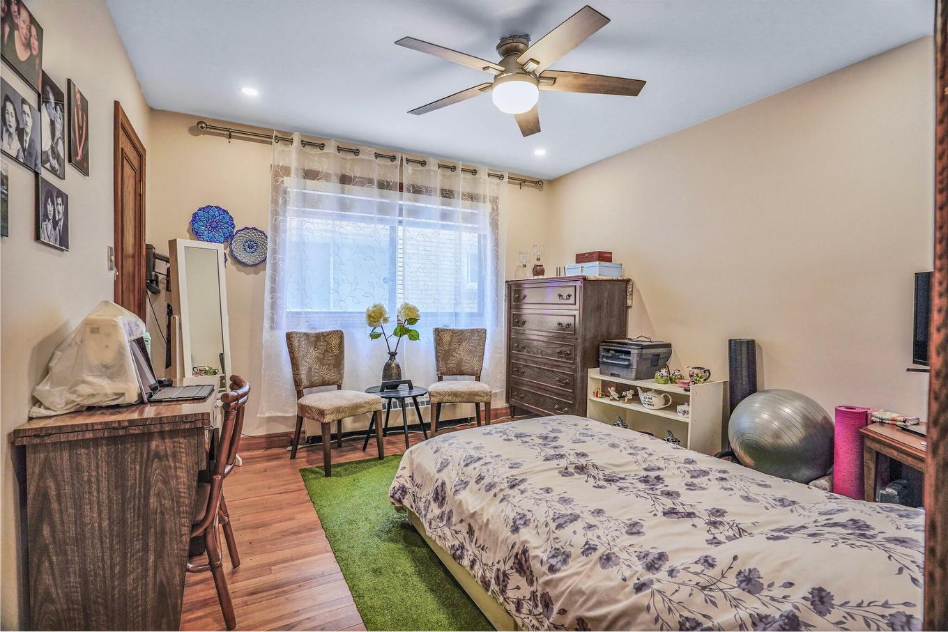 Chambre à coucher - 3830 - 3832 Rue De La Peltrie, Montréal (Côte-Des-Neiges/Notre-Dame-De-Grâce), QC - Indoor Photo Showing Bedroom