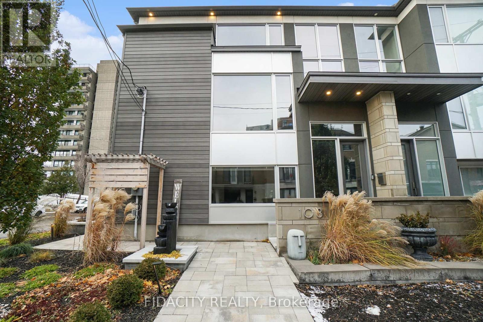 103 Tay Street, Ottawa, ON - Outdoor With Facade