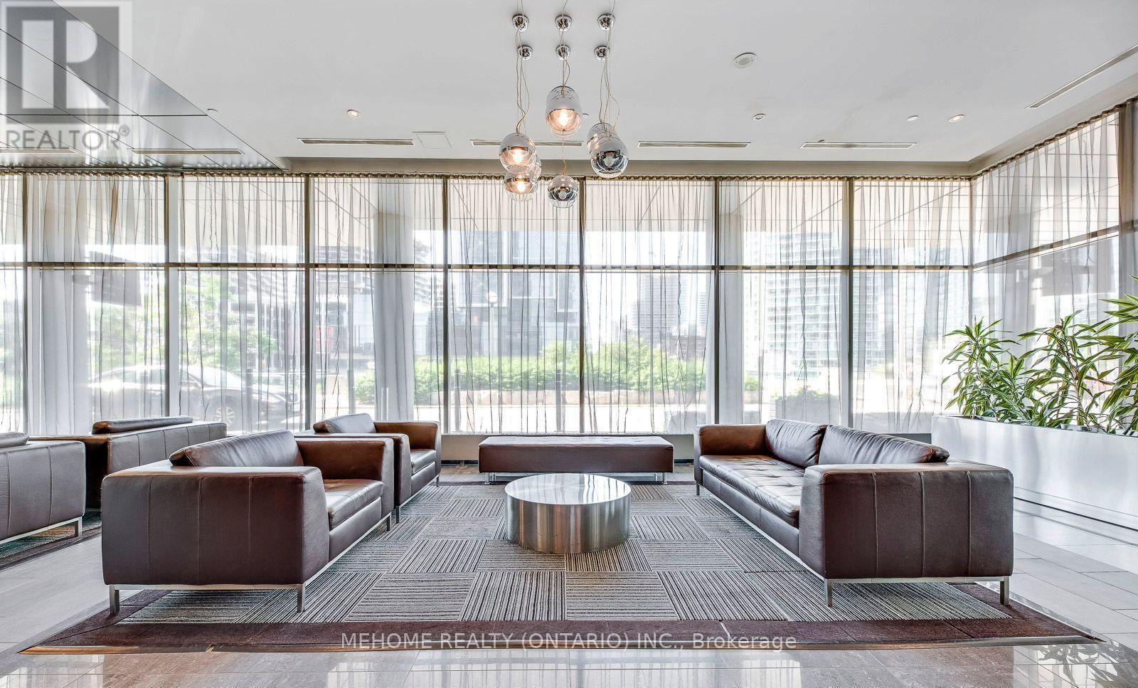 1902 - 4K Spadina Avenue, Toronto, ON - Indoor