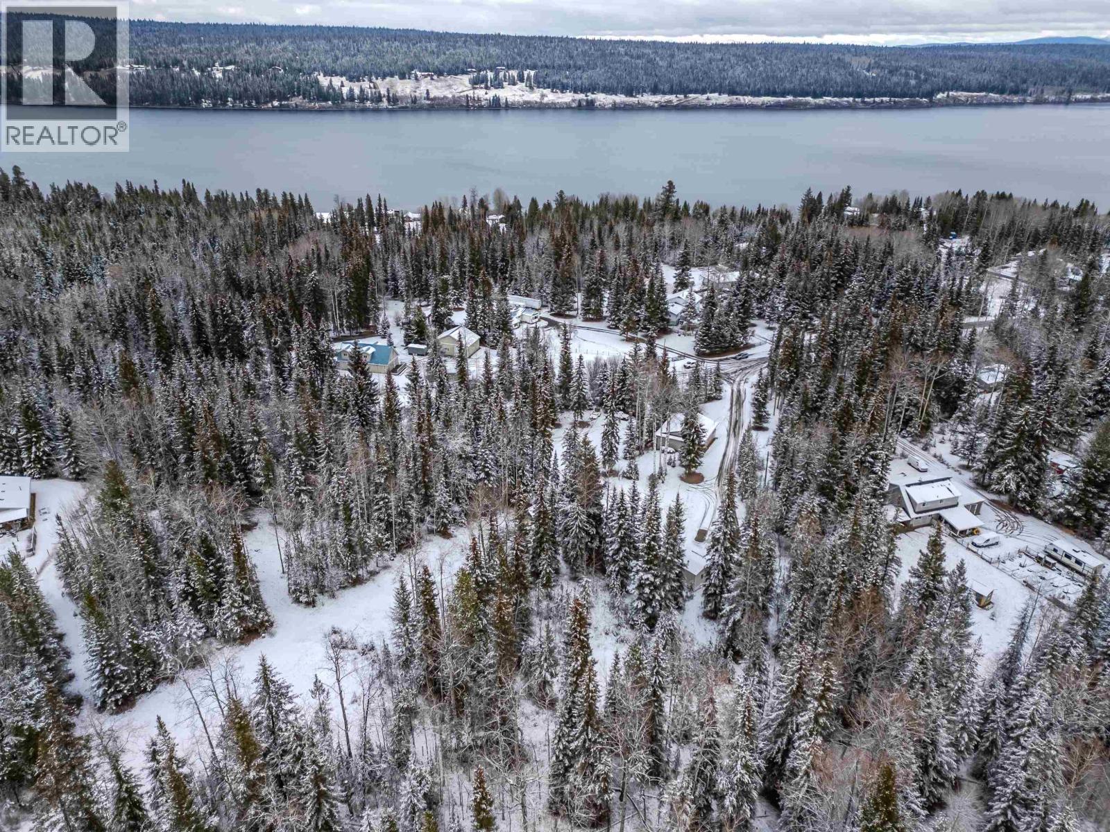 6324 Wolfe Road, 100 Mile House, BC - Outdoor With Body Of Water With View