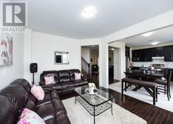 10 O'Connor Crescent, Brampton, ON - Indoor Photo Showing Living Room