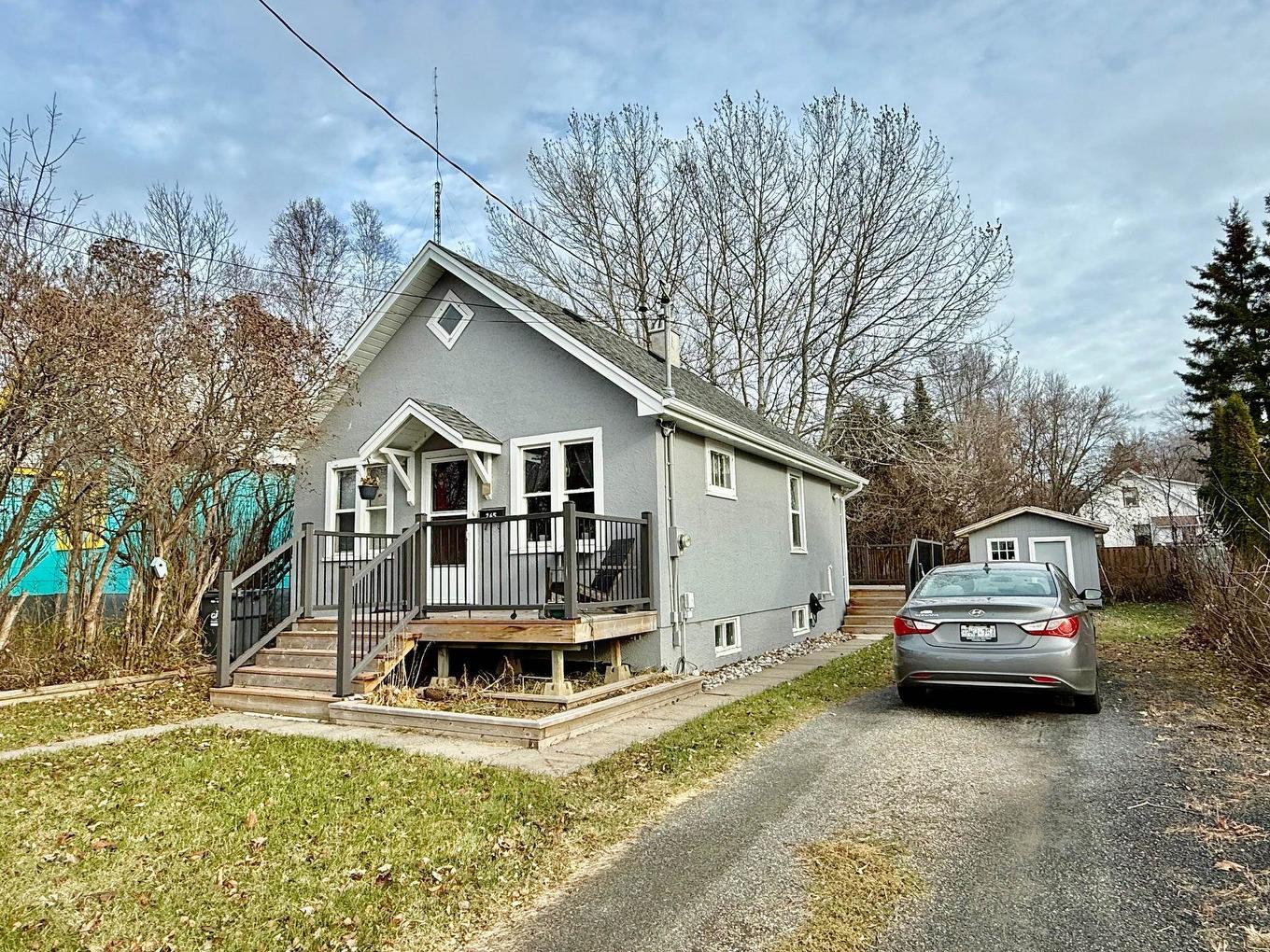 265 Ray Boulevard, Thunder Bay, ON - Outdoor