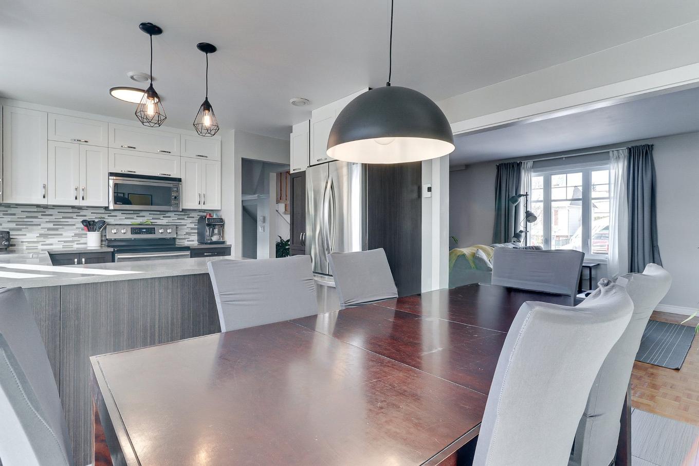 Vue d'ensemble - 660 Rue De Livaudière, Terrebonne (Terrebonne), QC - Indoor Photo Showing Kitchen With Upgraded Kitchen