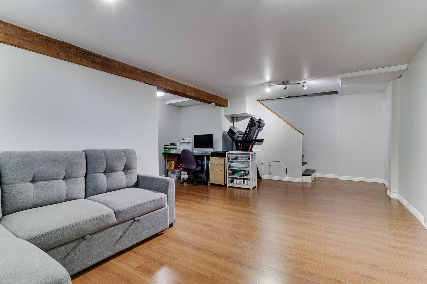 Salle familiale - 660 Rue De Livaudière, Terrebonne (Terrebonne), QC - Indoor Photo Showing Living Room