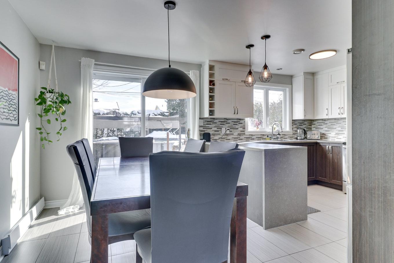 Salle à manger - 660 Rue De Livaudière, Terrebonne (Terrebonne), QC - Indoor Photo Showing Dining Room