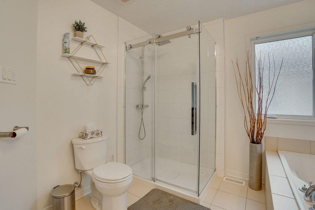 Salle de bains - 210 Rue De La Forteresse, Gatineau (Masson-Angers), QC - Indoor Photo Showing Bathroom