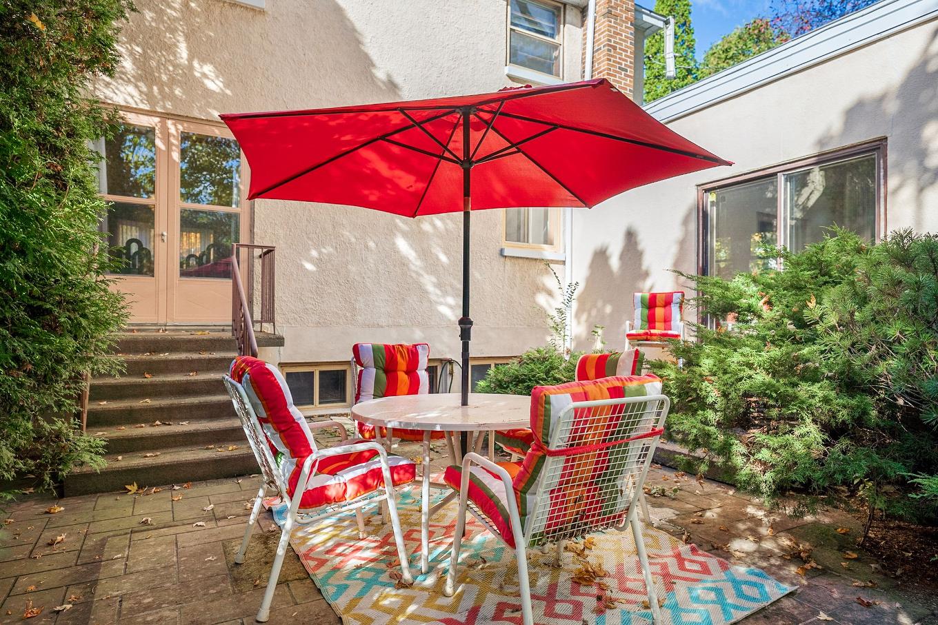 Backyard - 510 Av. Powell, Mont-Royal, QC - Outdoor