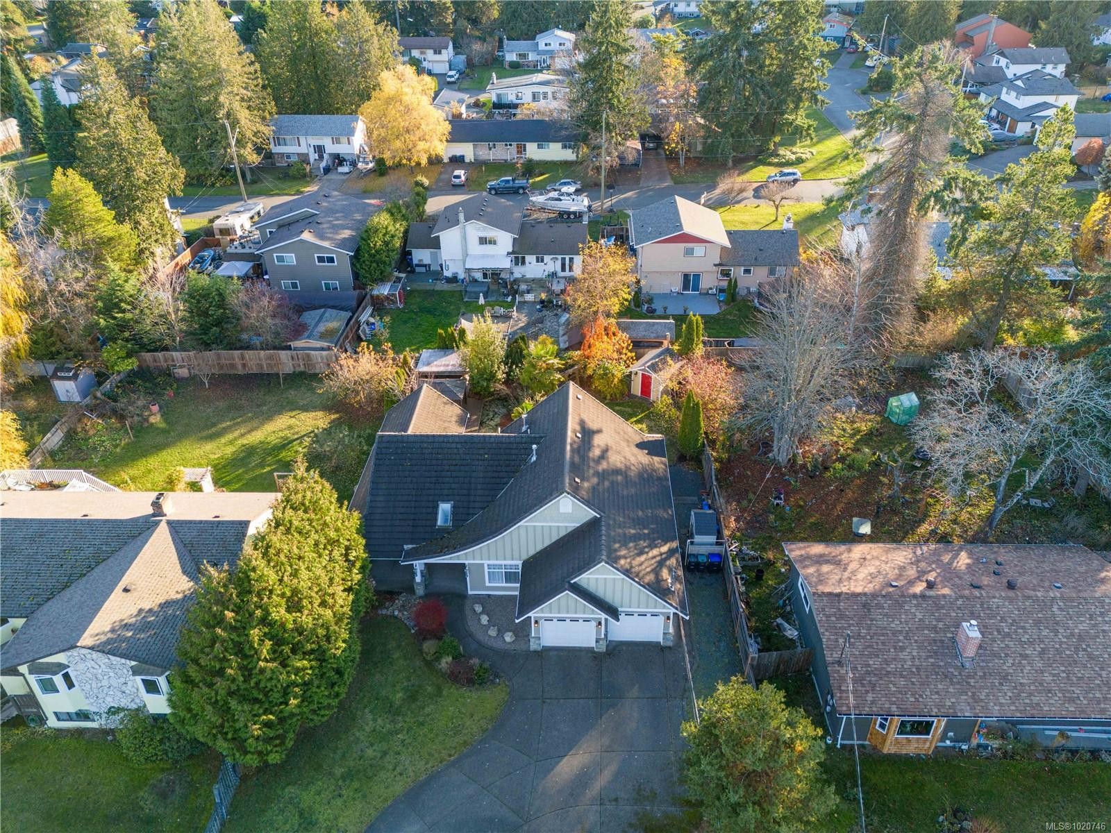 610 Forsyth Ave, Parksville, BC