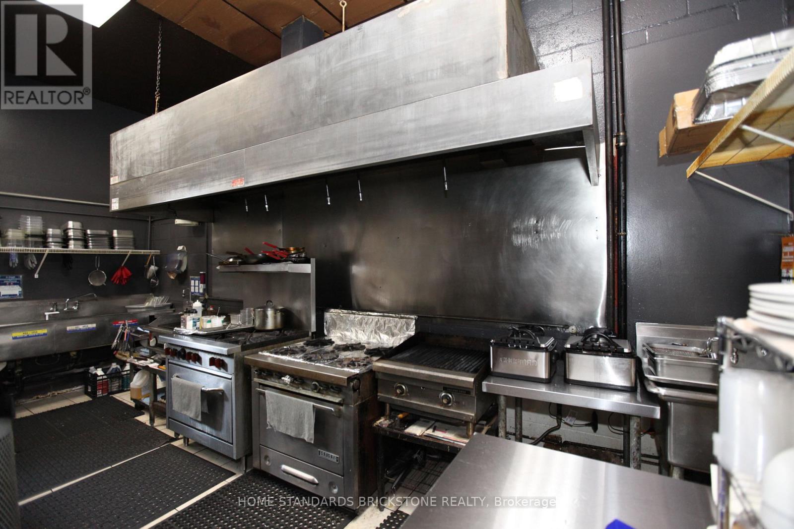 4069 Chesswood Drive, Toronto, ON