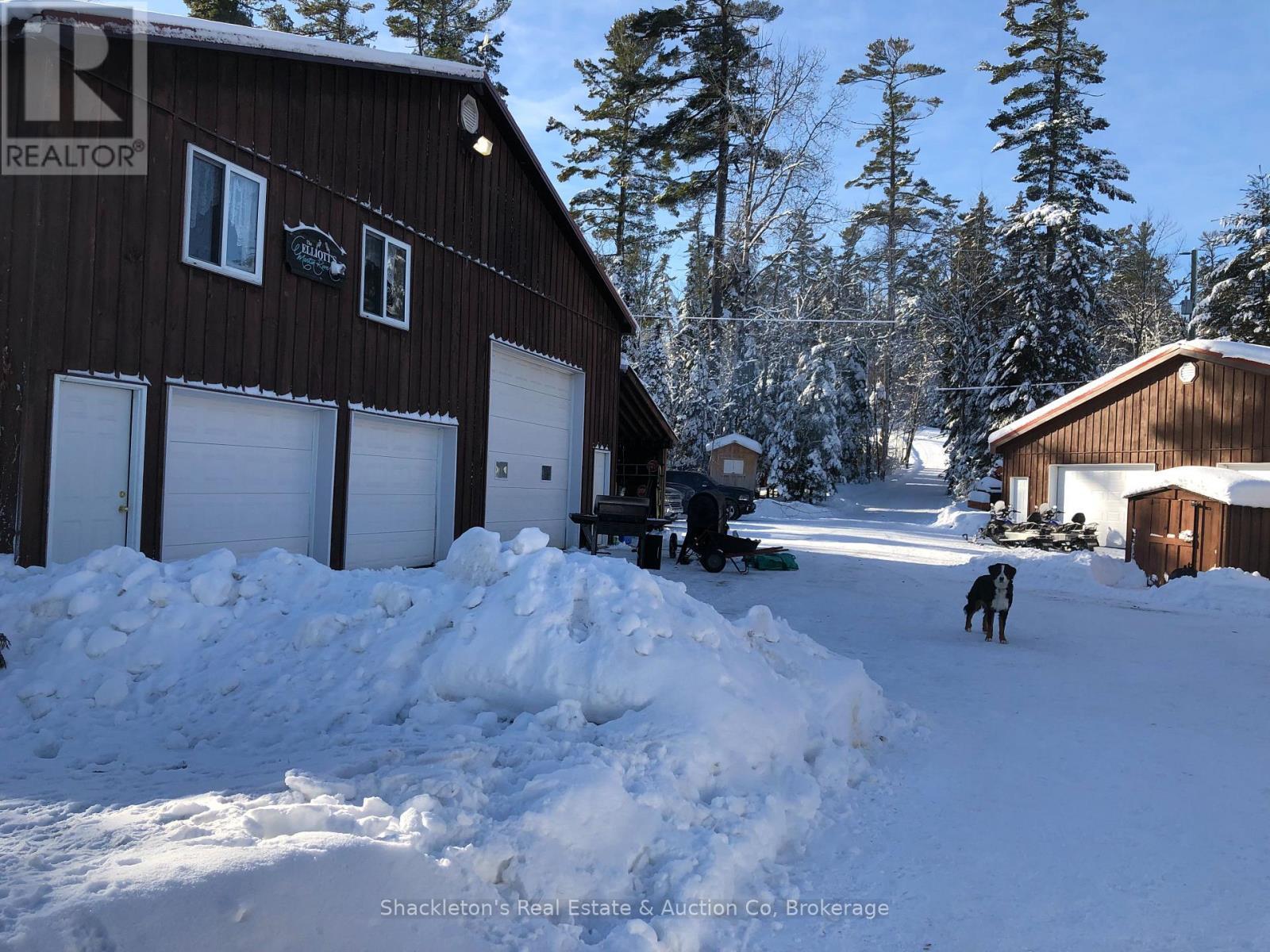 2407 Highway 11 Highway N, Unorganized Townships (Marten River), ON - Outdoor