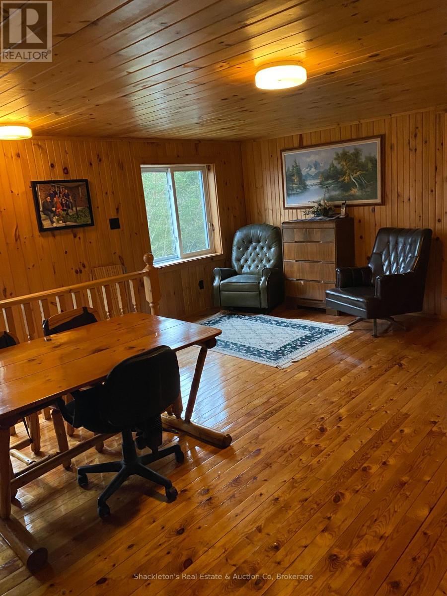 2407 Highway 11 Highway N, Unorganized Townships (Marten River), ON - Indoor