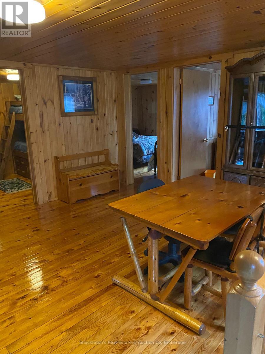 2407 Highway 11 Highway N, Unorganized Townships (Marten River), ON - Indoor