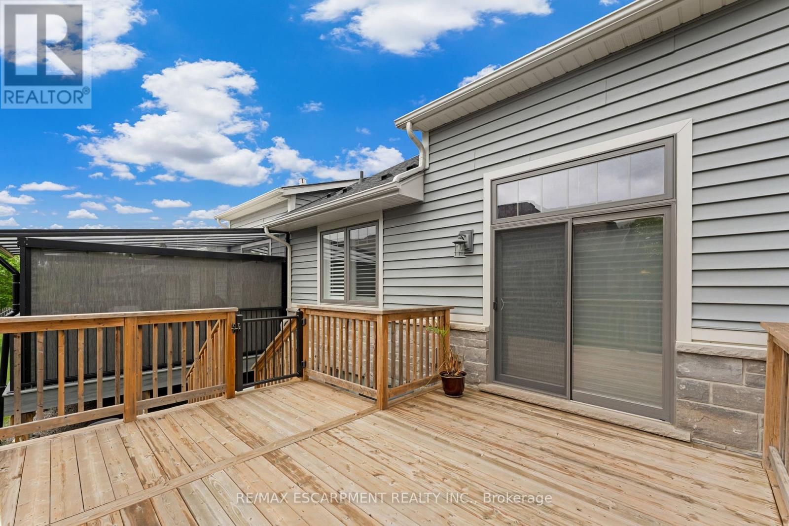 5 - 2848 King Street, Lincoln, ON - Outdoor With Deck Patio Veranda With Exterior