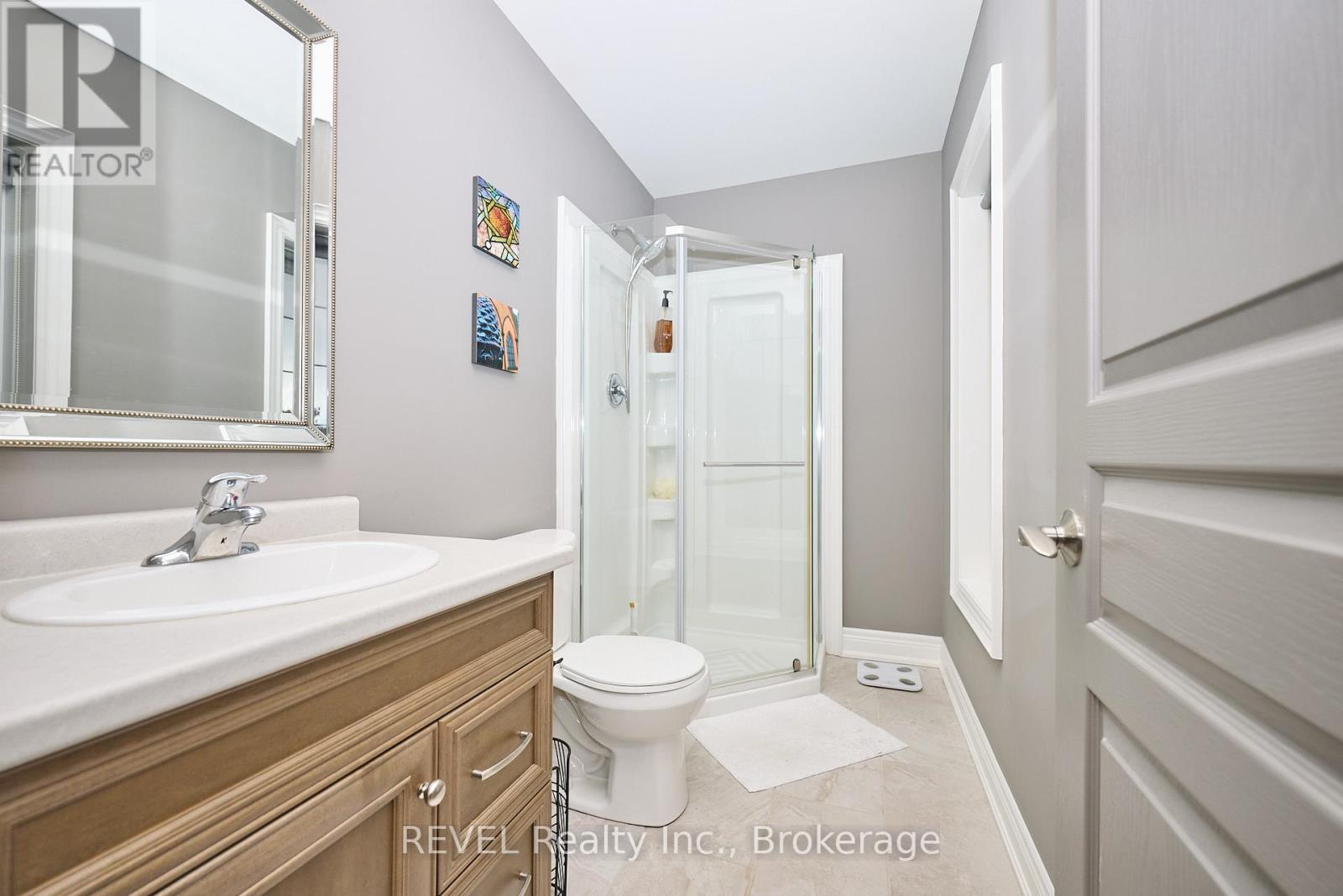 5 - 608 Simcoe Street, Niagara-On-The-Lake (Town), ON - Indoor Photo Showing Bathroom
